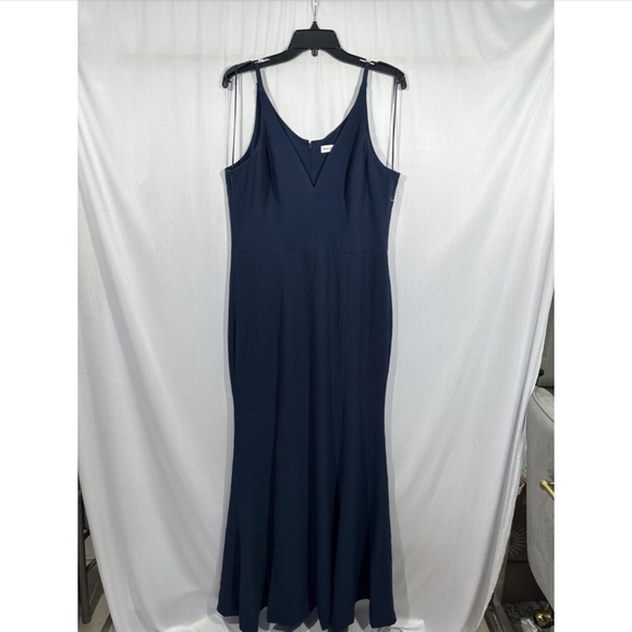 NEW Dress the Population [ XXL ] Iris Slit Crepe Gown in‎ Midnight Blue - Picture 8 of 15